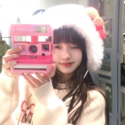 回声校服海报